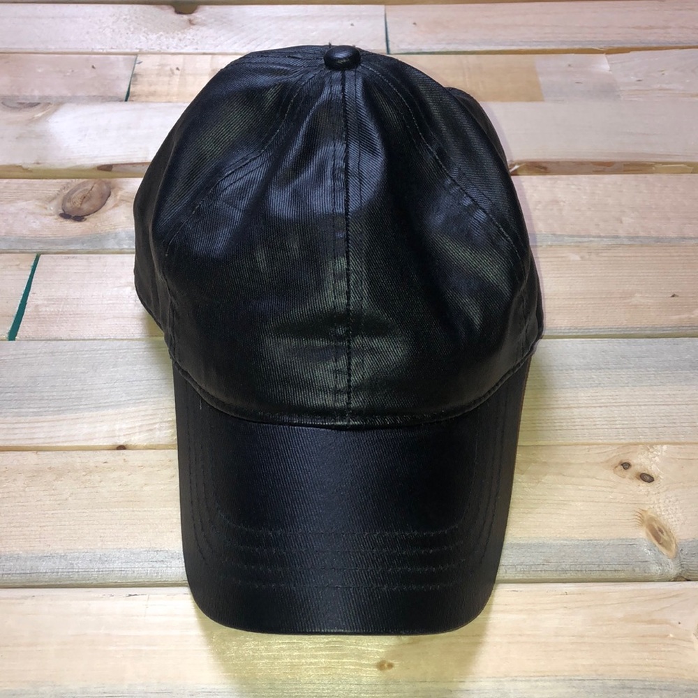 Shiny Hat